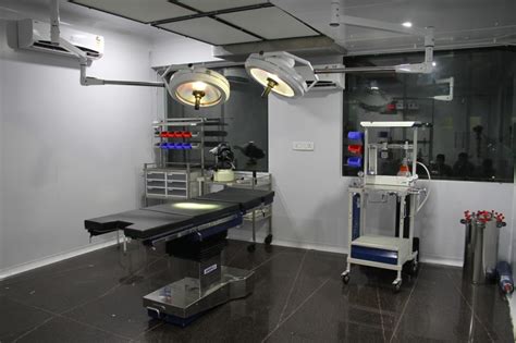 V4U Multi Speciality Hospital in Surat, India