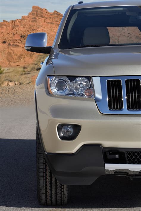 Jeep Introduces 2011 Grand Cherokee
