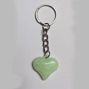 Tej Gifts Heart Shaped - Glow In The Dark Radium Keychain Key Ring Key ...