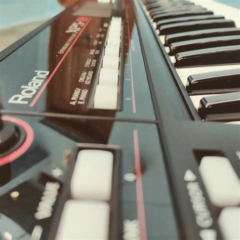 Roland XPS-10Expandable Synthesizer Pro Keyboard(Black) : Amazon.in ...