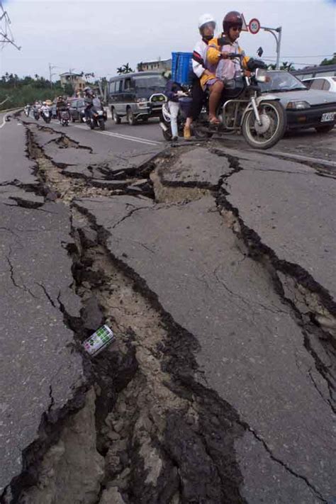 スーパームーン 地震 台湾