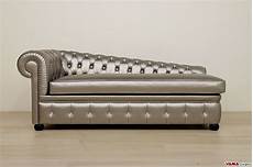divano dormeuse dormeuse chesterfield classica in pelle misure e prezzi divano dormeuse dormeuse chesterfield classica in pelle misure e prezzi