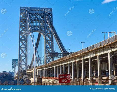 View of George Washington Bridge in Washington Heights, Manhattan, NYC ...