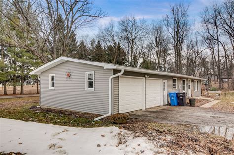 5465 Daley Rd, Waunakee, WI 53597 | Zillow Media Experts