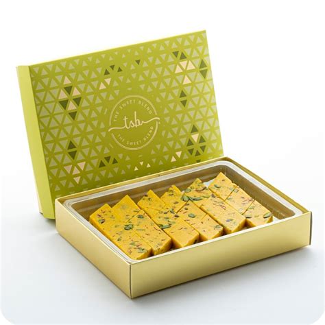 Buy Kesar Pista Kaju Katli Box of 450 grams | The Sweet Blend