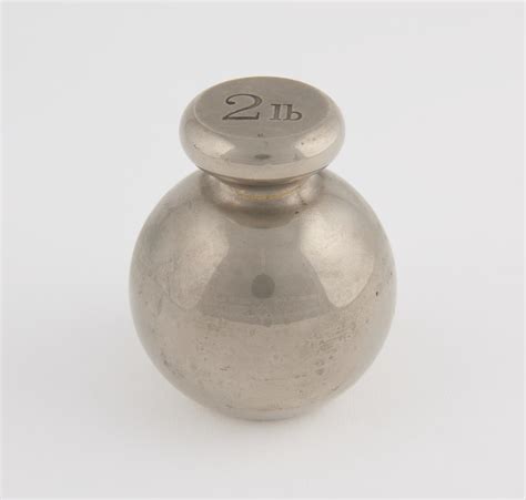 Set of 16 spherical nickel plated | Science Museum Group Collection
