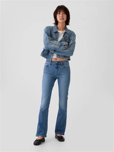Mid Rise Bootcut Jeans | Gap