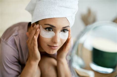 Dark Circles Under Your Eyes: Causes, Treatments & Prevention Tips ...