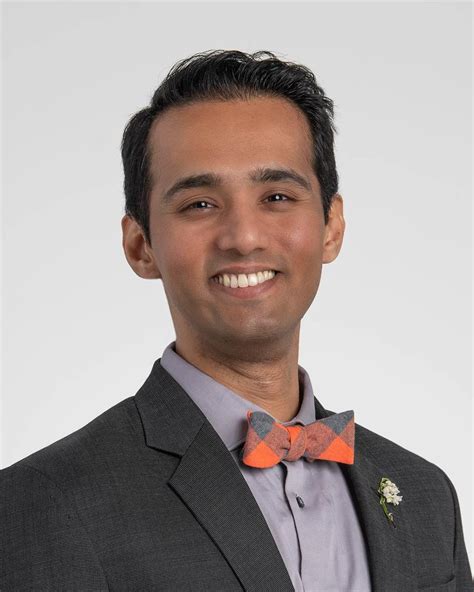 Dr. Varun Shetty, MD - Medina, OH - Critical Care Medicine