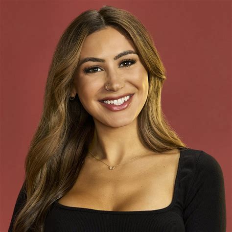 Grant Ellis selects Juliana Pasquarosa as his 'The Bachelor' winner ...