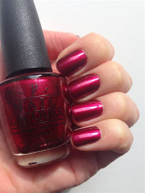 stuff I truly love: Der OPI Nagellack der Woche: Bogotá Blackberry