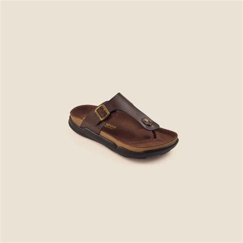Buy Mochi Men Brown Casual Slippers Online | SKU: 16-753-12-40 – Mochi ...