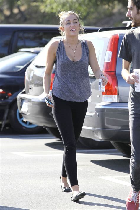 Miley Cyrus Smoking in Toluca Lake – HawtCelebs