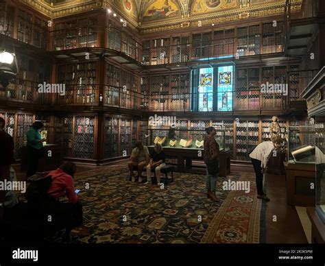 People inside the Morgan Library and Museum on Madison Avenue in New ...