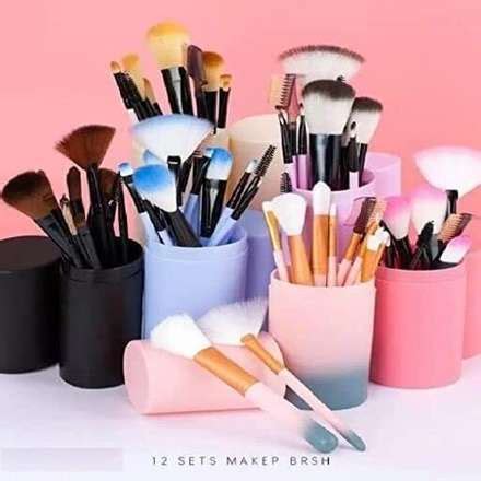 Makeup Brushes - Buy Cosmetic Brushes Online in India | Shopsy