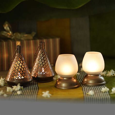 Buy Handmade Nargis-Nayan Combo Iron Tealight Holder | Set Of 4 Online ...