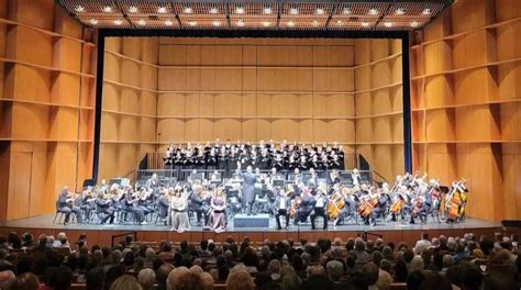 Auburn Symphony plays John Williams Escapade and the rarely performed ...