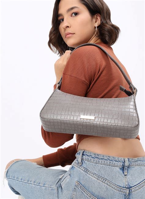 Buy Shoulder Bags for Women Online in India | The Gusto