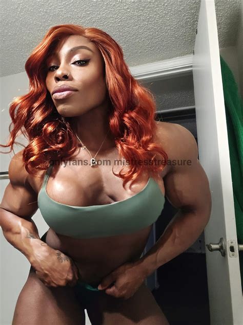 Victoria Dominguez (Mistress Treasure)