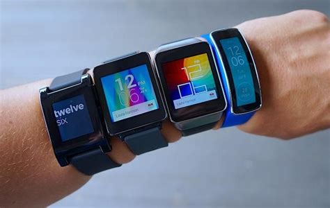 Android Wear gallery: the LG G Watch and Samsung Gear Live in photos