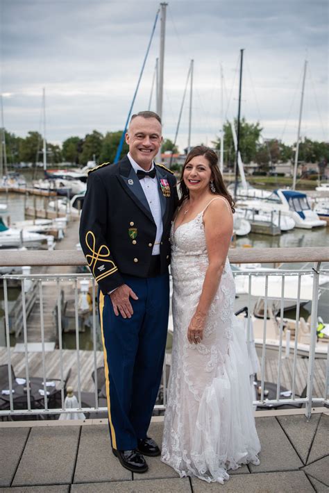 Lakeside Wedding at the Cleveland Yachting Club - Shiny Penny Studios