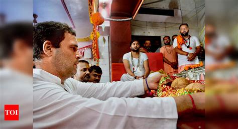 Rahul Gandhi Gujarat Visit: In Gujarat, Rahul Gandhi peddles soft ...