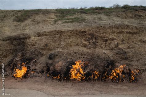 Qobustan, Mud Volcano, Ateshgah, and Yanardag Fire Mountain - Klook India