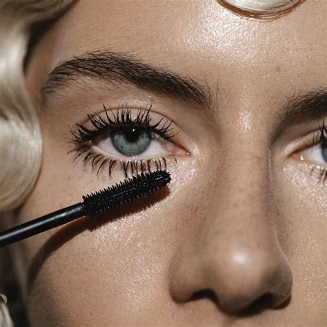 The 15 best lengthening mascaras for next level long lashes 2023 – Artofit