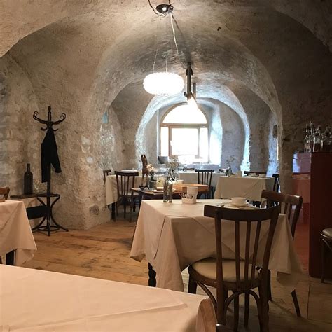 ANSITZ ROMANI (Termeno) - Apartment Reviews, Photos, Rate Comparison ...