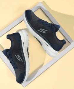 Skechers 6 - ROCA Walking Shoes For Men - Buy Skechers 6 - ROCA Walking ...