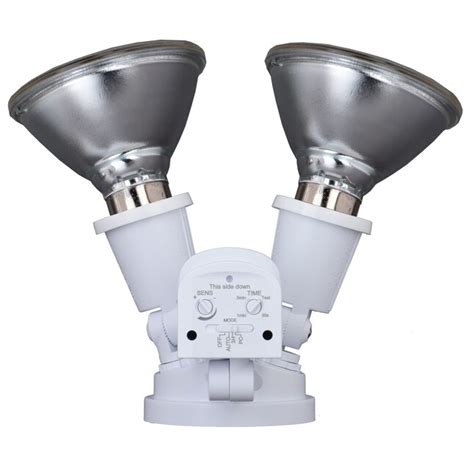 Cascadia 180-Degree 150-Wattage Equivalent Hardwired Incandescent White ...
