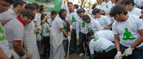 Cleanliness | The Art of Living India