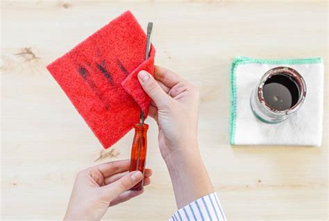 How to Clean a Rusty File 的图像结果