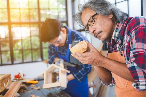 Apprenticeship vs Internship Explained