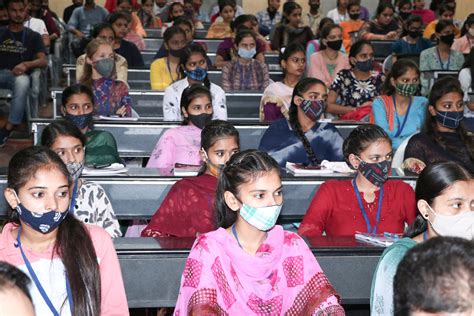 Guest Lecture on “Mobile Apps Development using Android”