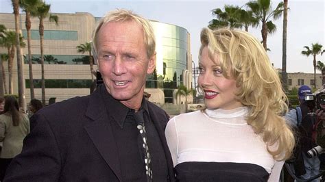 Crocodile Dundee stars Linda Kozlowski and Paul Hogan look worlds away ...