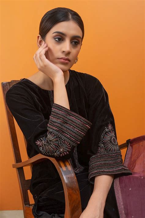 Black Hand Embroidered Velvet Suit Set – Tulsi Online