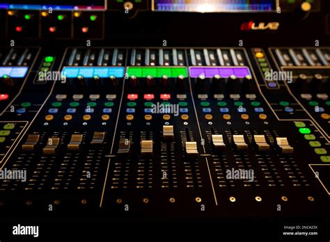 Sound Control Paneling 的图像结果