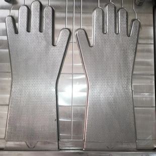 厂家直销现模加工注塑加工制品制造加工手套模型带刺硅胶手套模具-阿里巴巴