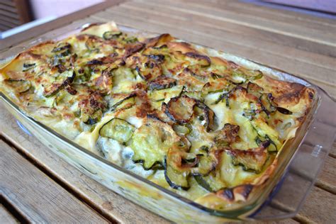 Lasagne ai fiori di zucca, zucchine e salsiccia   Quaderni  