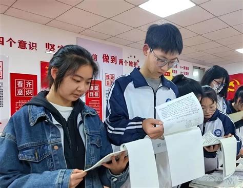 我院学生喜获咸阳市大学生诗文朗诵大赛冠军-陕西工业职业技术学院