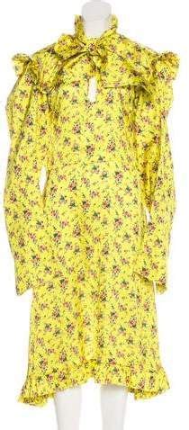 Vetements 2016 Floral Print Dress | Print dress, Floral print dress ...