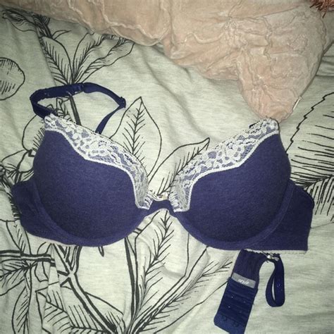 Adorable navy blue aerie push up bra with white lace... | Depop
