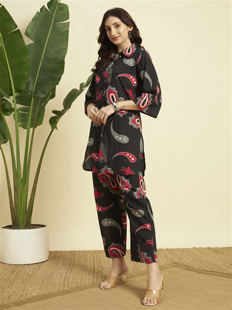 PURE COTTON BLACK PRINTED DESIGN COORD SETS FOR WOMEN