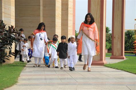 MADE EASY SCHOOL Photo Gallery