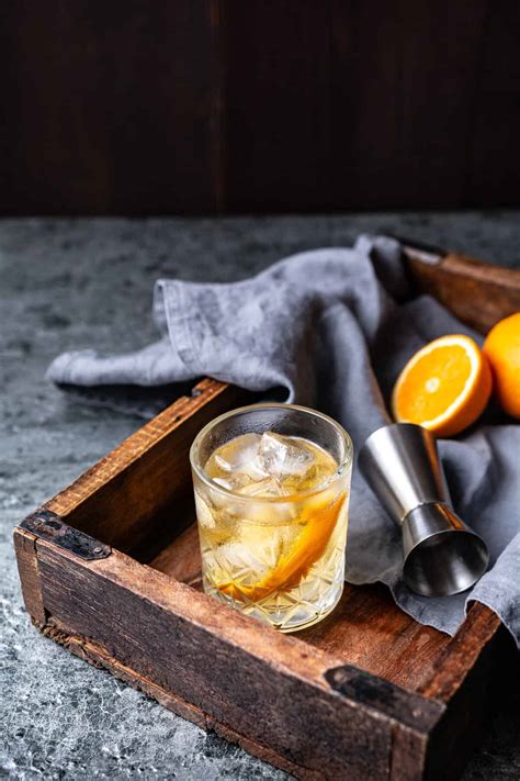 Rusty Nail Cocktail Recipe - Food Faith Fitness