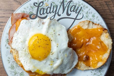 Eat & Drink — The Beatnik