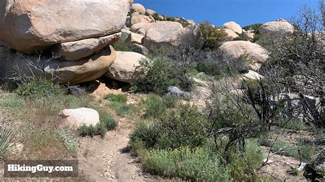 Lake Arrowhead Pinnacles Trail Hike - HikingGuy.com