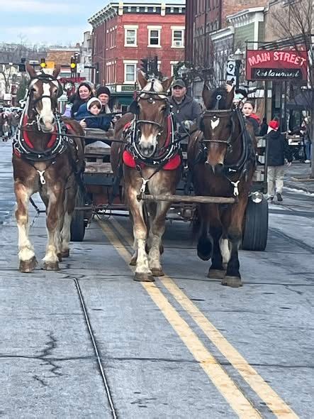 Holiday in the Village, Village Of Saugerties, 7 December 2025 | AllEvents