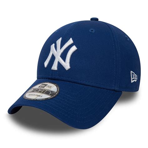 Buy New York Yankees Essential Blue 9FORTY Cap @ Rs. 2,999 | New Era ...